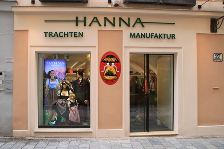 Hanna_trachten_opneing