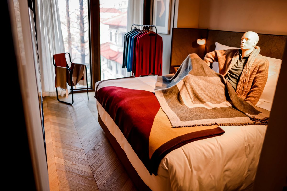 The Begg x Co A/W 2026 Men’s Collection features warm colors and textures; Image Source: Melchers China