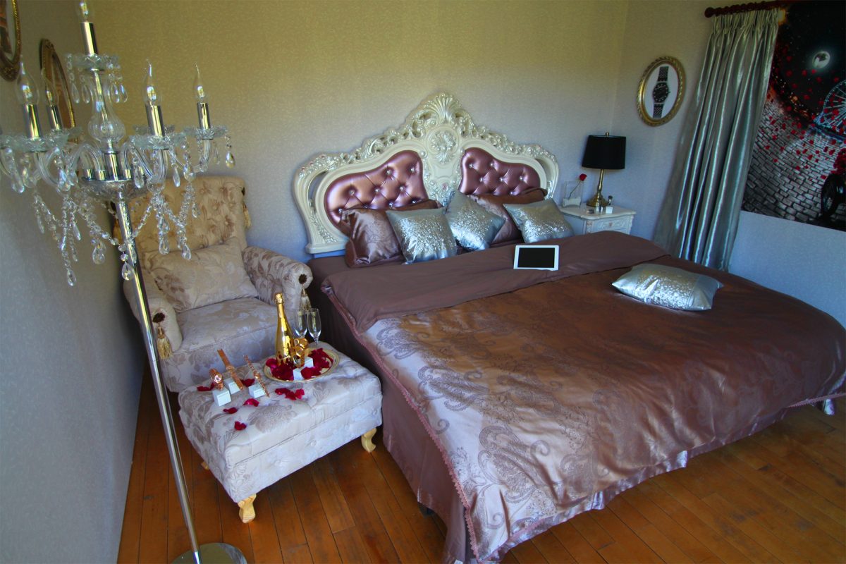 Collection Launch Space Design Swatch Commune at the Great Wall